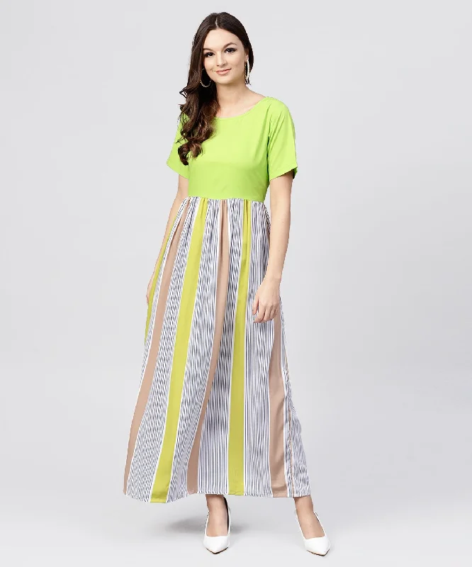 Women's Green Colored Maxi Dress With Round Neck And Half Sleeves - Nayo Clothing