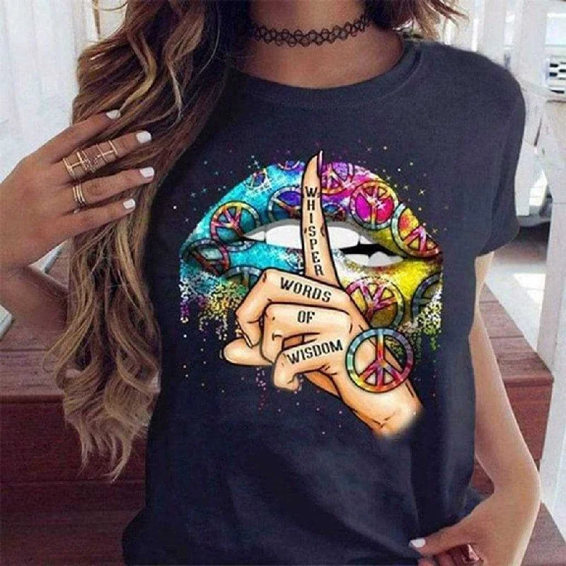 Women Lips Watercolor Graphic T Shirt  Sexy Black Tees Kiss