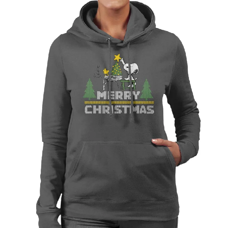 Peanuts Snoopy And Woodstock Decorating Xmas Tree Women's Hooded Sweatshirt