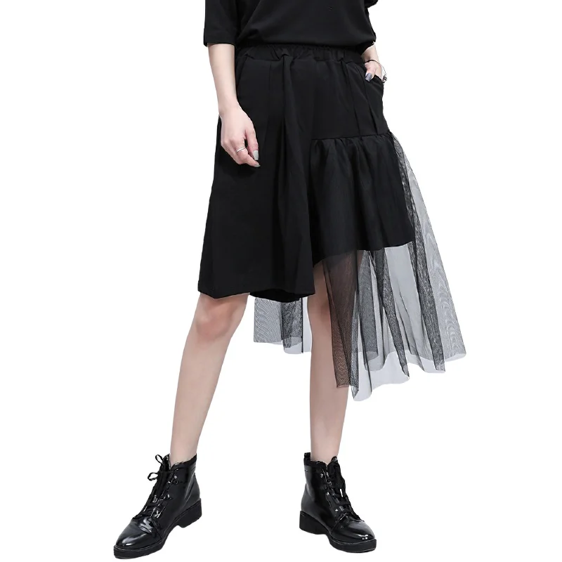 Black Irregular Half Length Trousers With High Elastic Waist / Women's Mesh Loose Fit Shorts