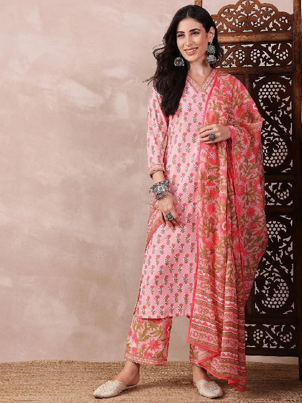 Women Pink Rayon Blend Floral Printed Straight Kurta Trouser With Dupatta